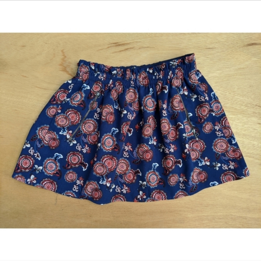 Zara Trafaluc blue red floral mini skirt small